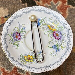 Upcycled Vintage Button Pearl Stick Pin